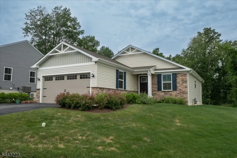 49 Coventry Rd Hardyston, NJ 07419