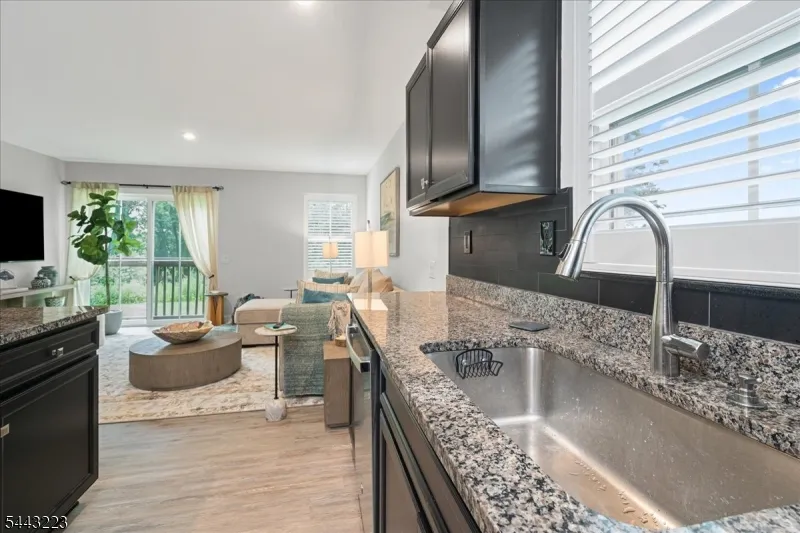 49 Coventry Rd Hardyston, NJ 07419