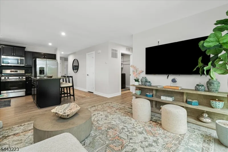 49 Coventry Rd Hardyston, NJ 07419