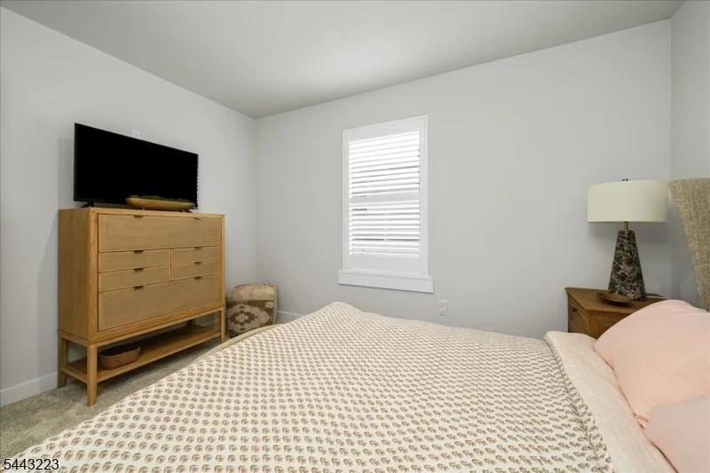 49 Coventry Rd Hardyston, NJ 07419
