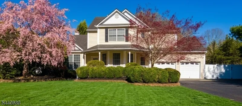 323 Frank Applegate Rd Jackson, NJ 08527