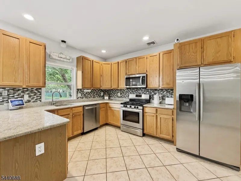 323 Frank Applegate Rd Jackson, NJ 08527