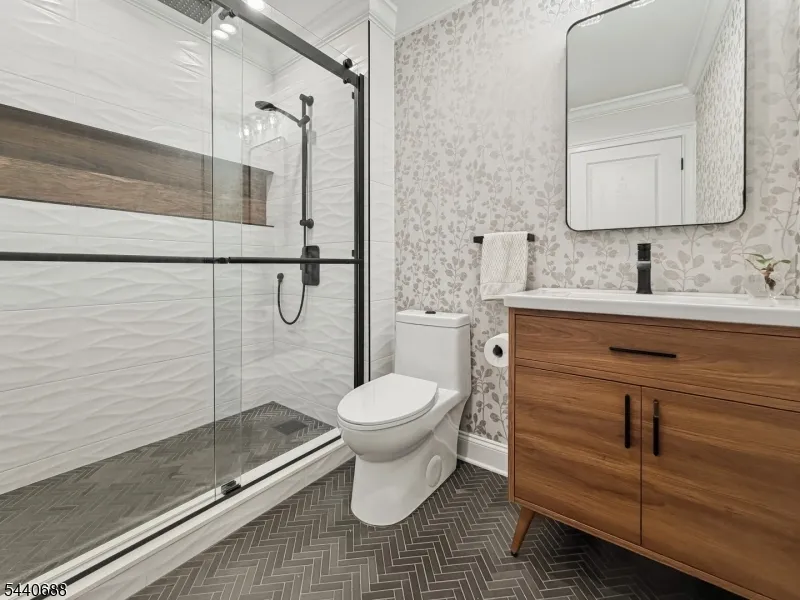 323 Frank Applegate Rd Jackson, NJ 08527