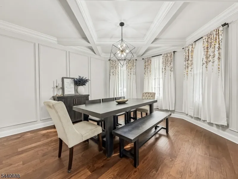 323 Frank Applegate Rd Jackson, NJ 08527