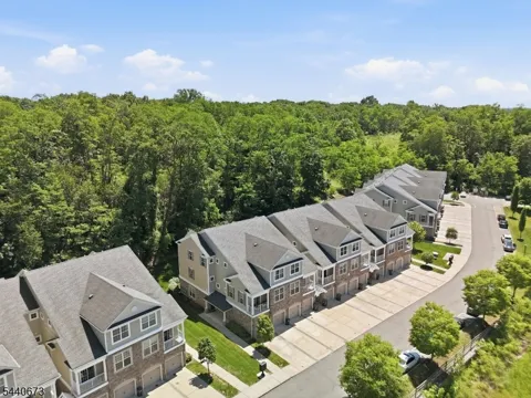 404 Waterview Ct #404 Unit 404