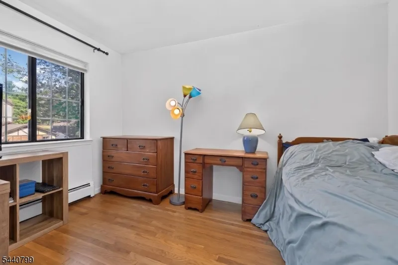 15 Kensington Rd #G Unit G Chatham, NJ 07928