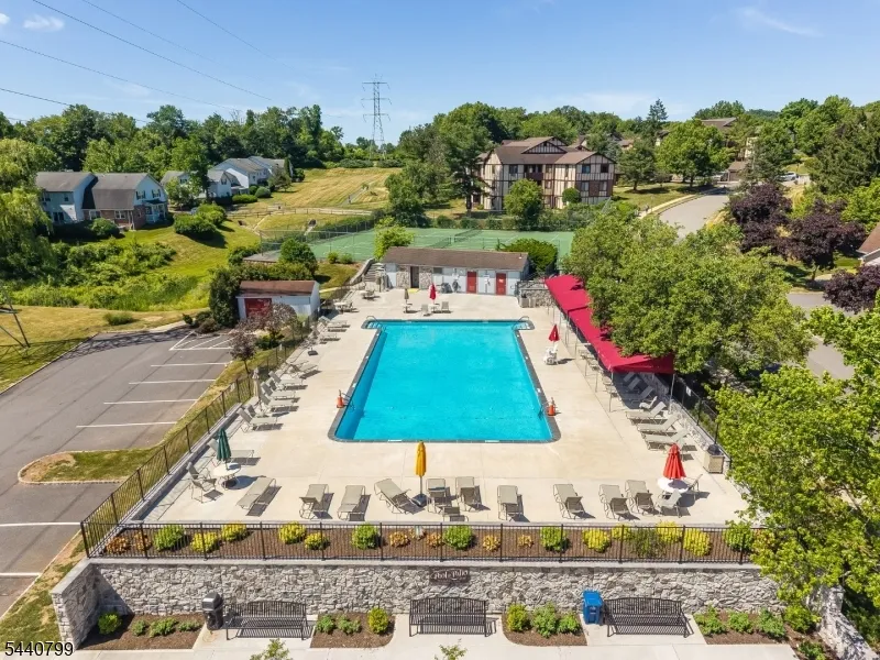 15 Kensington Rd #G Unit G Chatham, NJ 07928