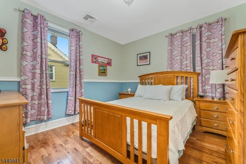 119 Edgewood Rd Linden City, NJ 07036