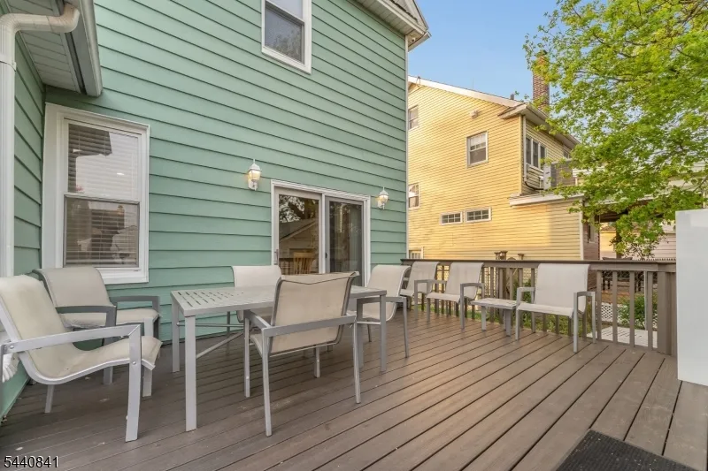 119 Edgewood Rd Linden City, NJ 07036