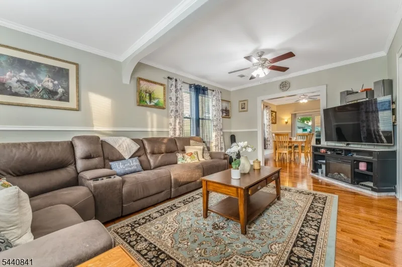 119 Edgewood Rd Linden City, NJ 07036