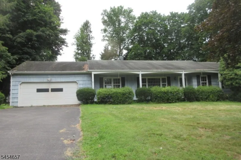 3 Mine Hill Rd Washington, NJ 07882