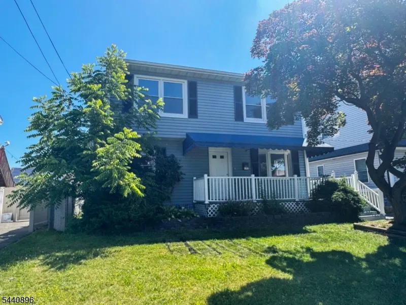 192 N 6Th St Saddle Brook, NJ 07663
