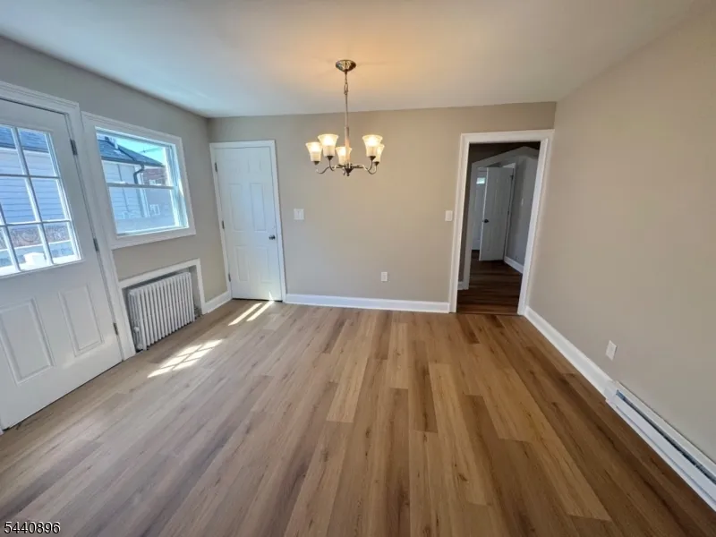 192 N 6Th St Saddle Brook, NJ 07663