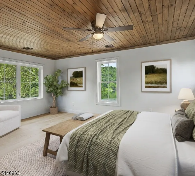 159 Byram Ln Kingwood, NJ 08559