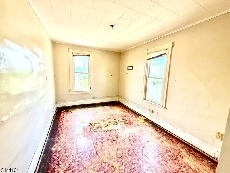 242 Filmore St Phillipsburg Town, NJ 08865