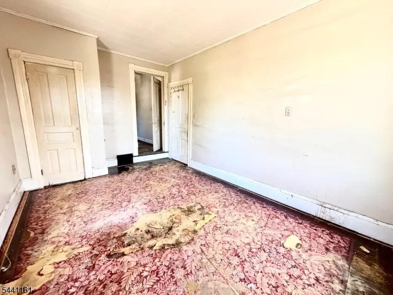 242 Filmore St Phillipsburg Town, NJ 08865