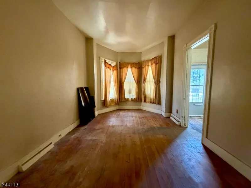 242 Filmore St Phillipsburg Town, NJ 08865