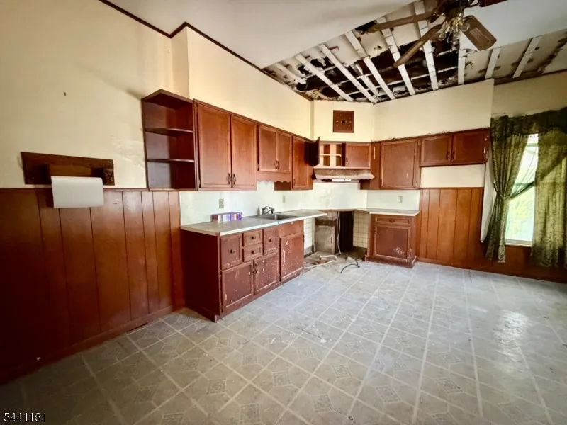242 Filmore St Phillipsburg Town, NJ 08865