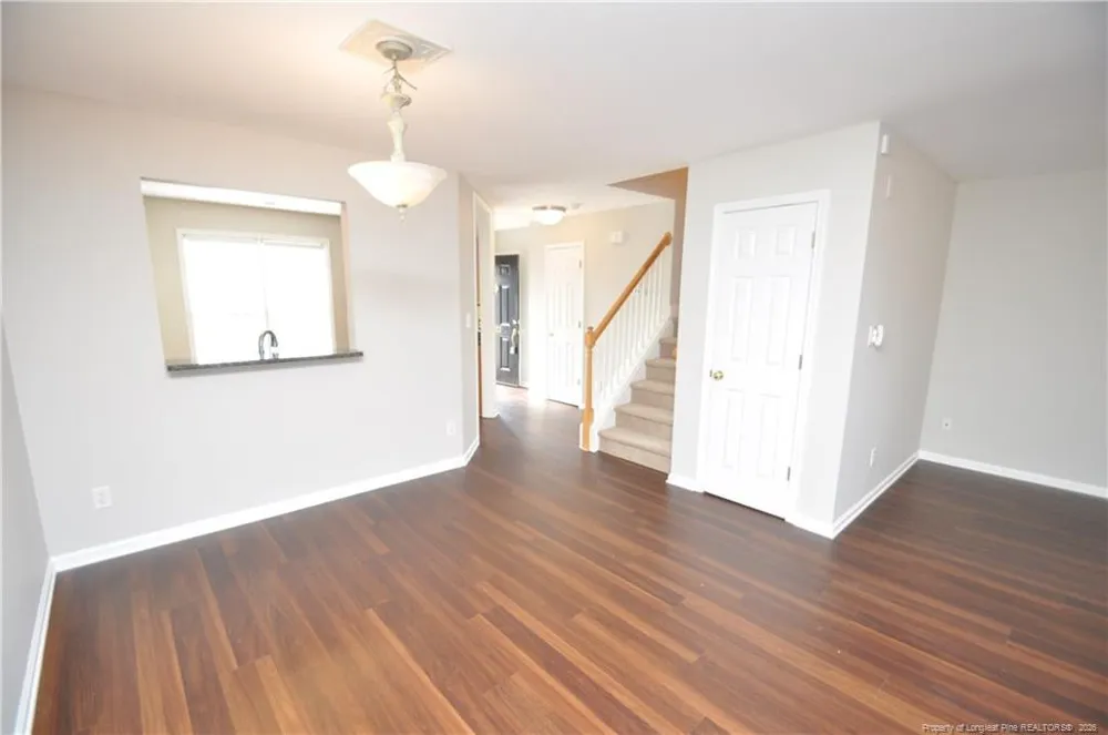 402 Knightsborough Way Apex, NC 27502