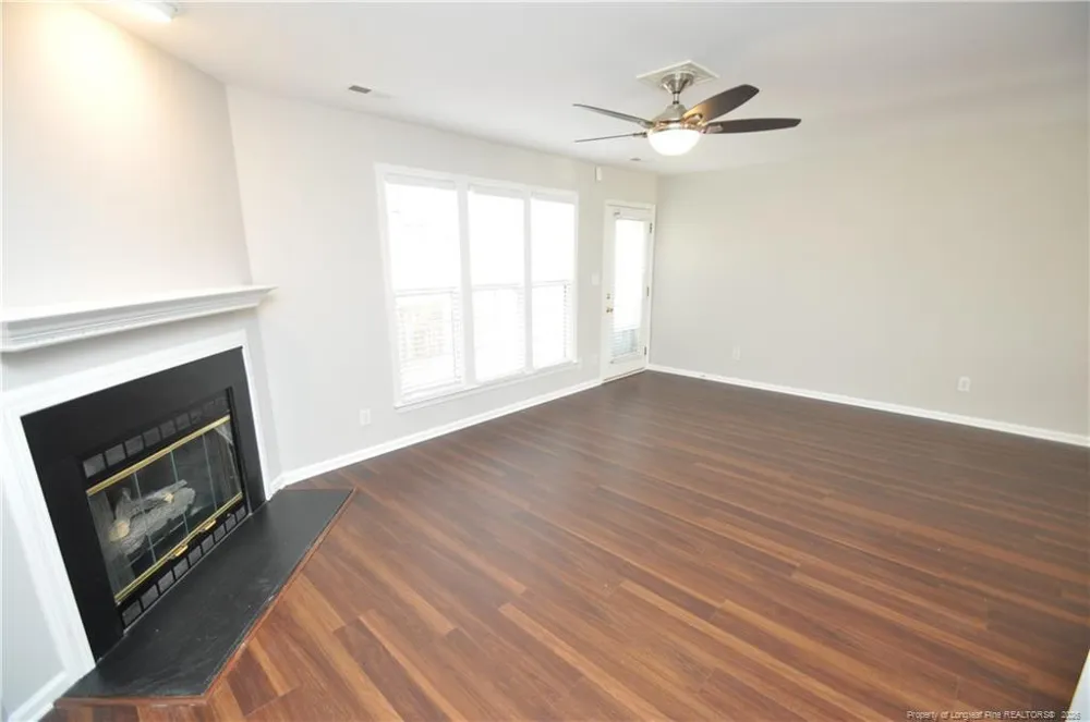 402 Knightsborough Way Apex, NC 27502