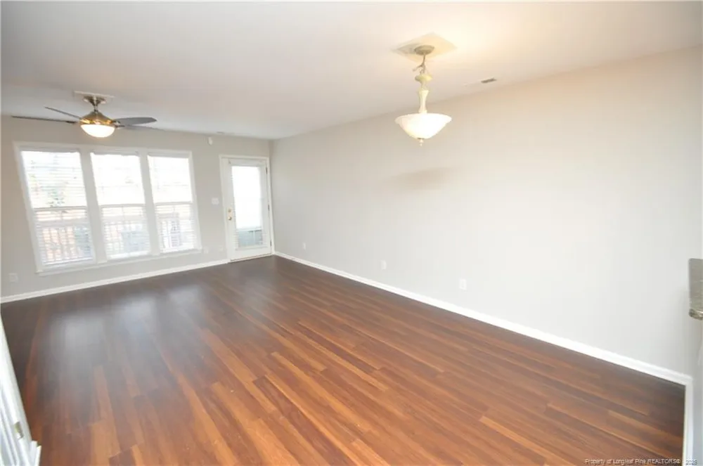 402 Knightsborough Way Apex, NC 27502