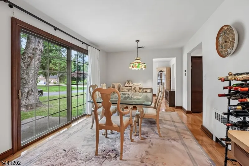 14 Saddle River Ro Woodcliff Lake, NJ 07677