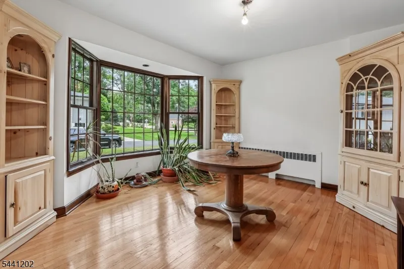 14 Saddle River Ro Woodcliff Lake, NJ 07677