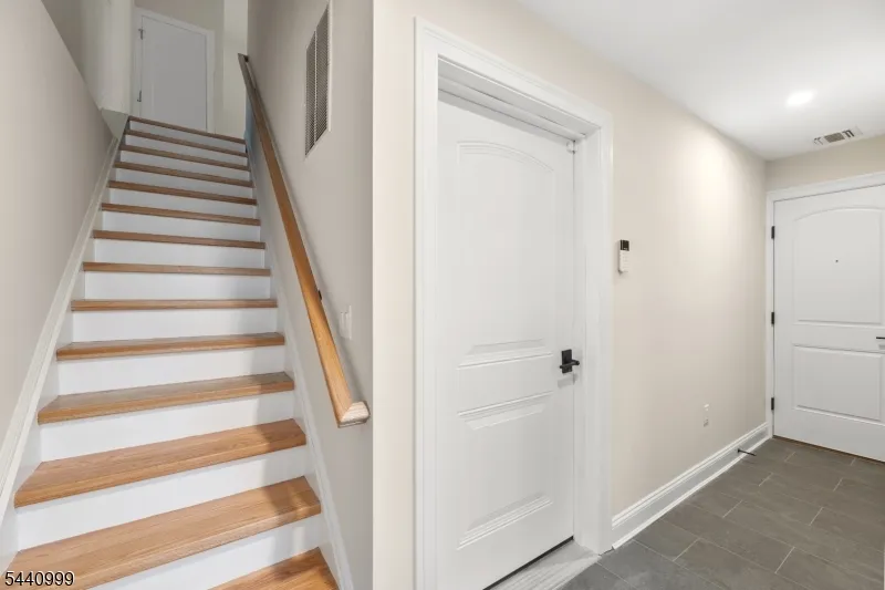182 A E 25th Street Paterson City, NJ 07514