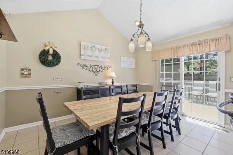 30 Glen Eagles Rd Washington, NJ 07882