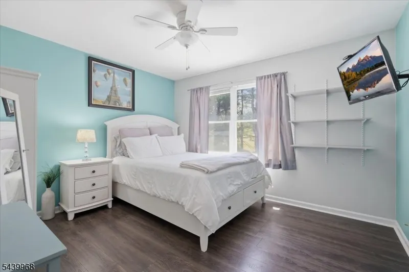 30 Glen Eagles Rd Washington, NJ 07882
