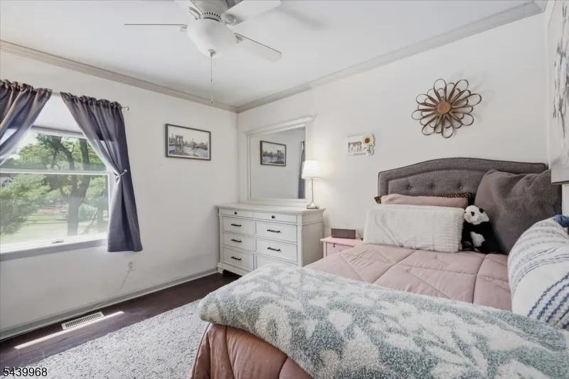 30 Glen Eagles Rd Washington, NJ 07882