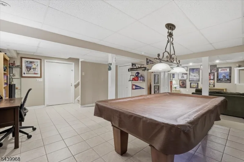 30 Glen Eagles Rd Washington, NJ 07882