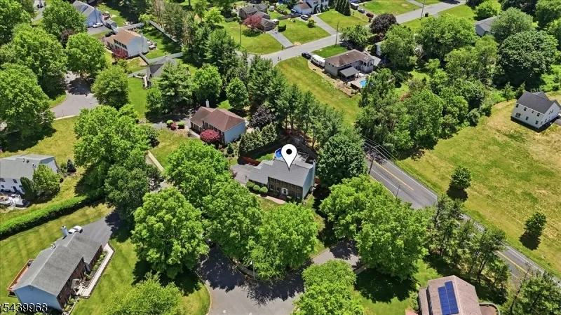 30 Glen Eagles Rd Washington, NJ 07882