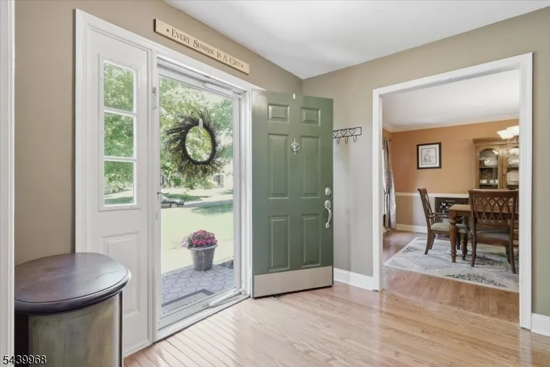 30 Glen Eagles Rd Washington, NJ 07882