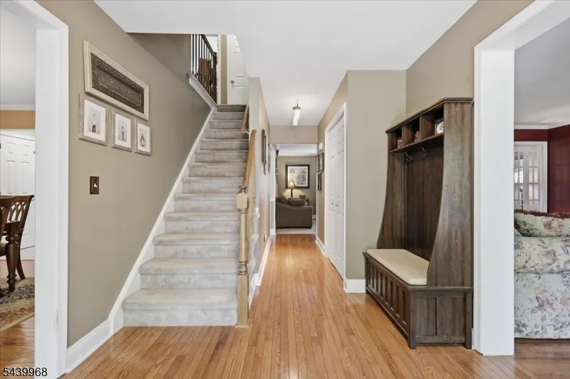 30 Glen Eagles Rd Washington, NJ 07882