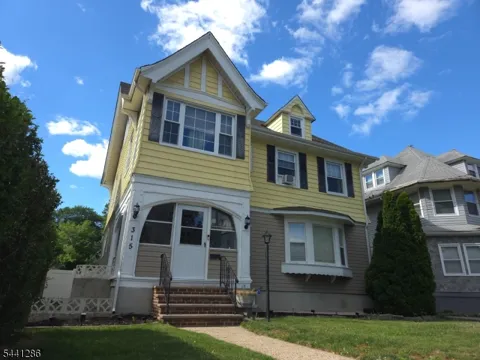 315 E 3Rd Ave