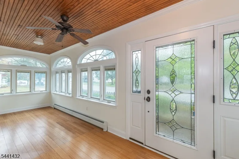 69 W Hanover Ave Morris Plains, NJ 07950