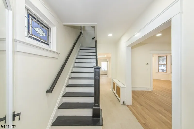 69 W Hanover Ave Morris Plains, NJ 07950