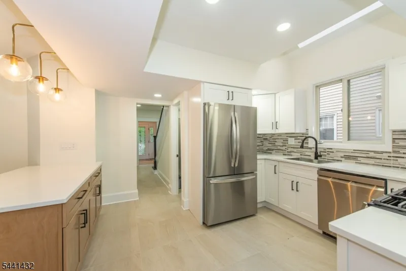 69 W Hanover Ave Morris Plains, NJ 07950