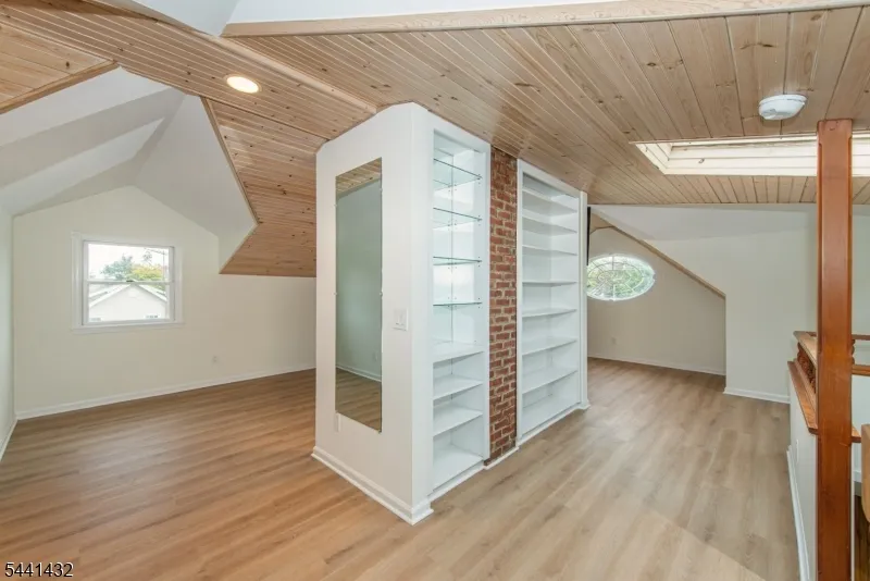 69 W Hanover Ave Morris Plains, NJ 07950
