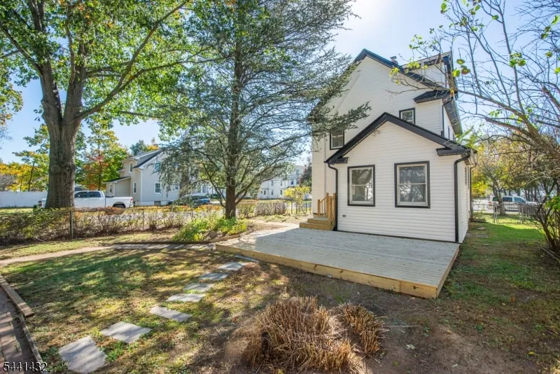 69 W Hanover Ave Morris Plains, NJ 07950