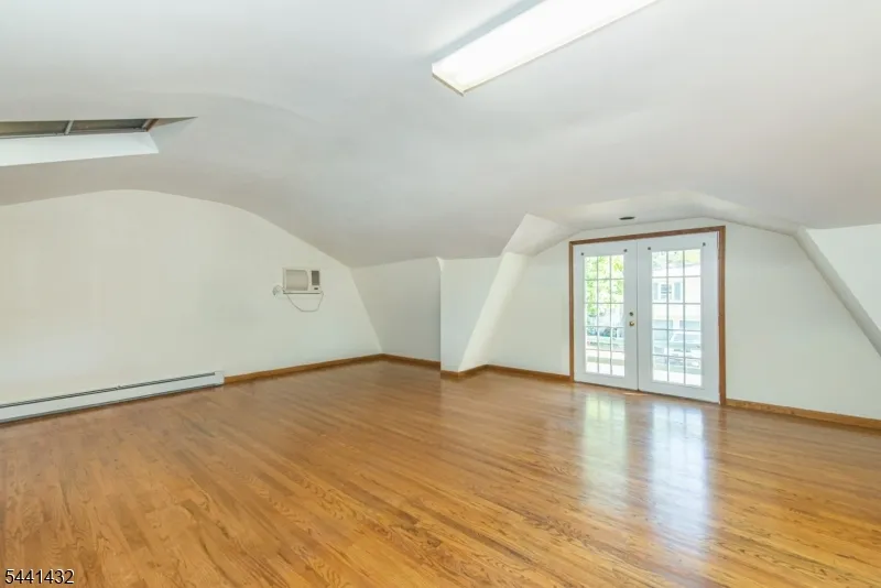 69 W Hanover Ave Morris Plains, NJ 07950