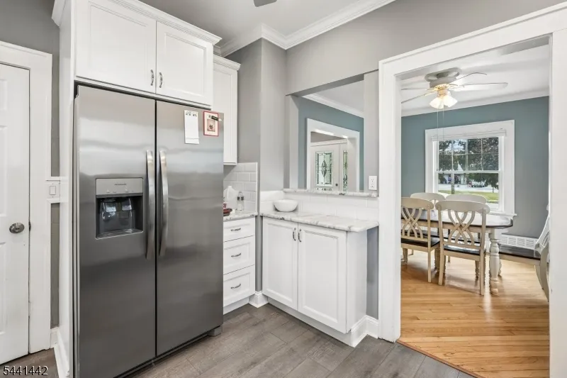 377 Hollywood Ave Fairfield, NJ 07004