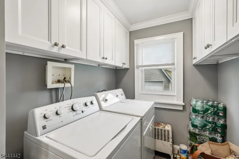 377 Hollywood Ave Fairfield, NJ 07004