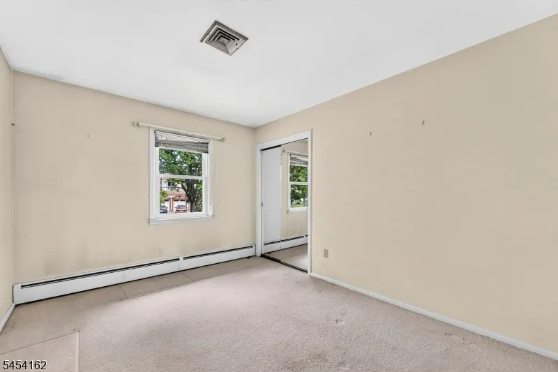 105 VICTORIA DRIVE Clark, NJ 07066