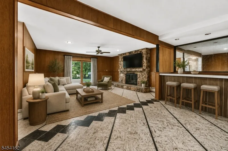 105 VICTORIA DRIVE Clark, NJ 07066