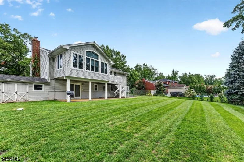 105 VICTORIA DRIVE Clark, NJ 07066