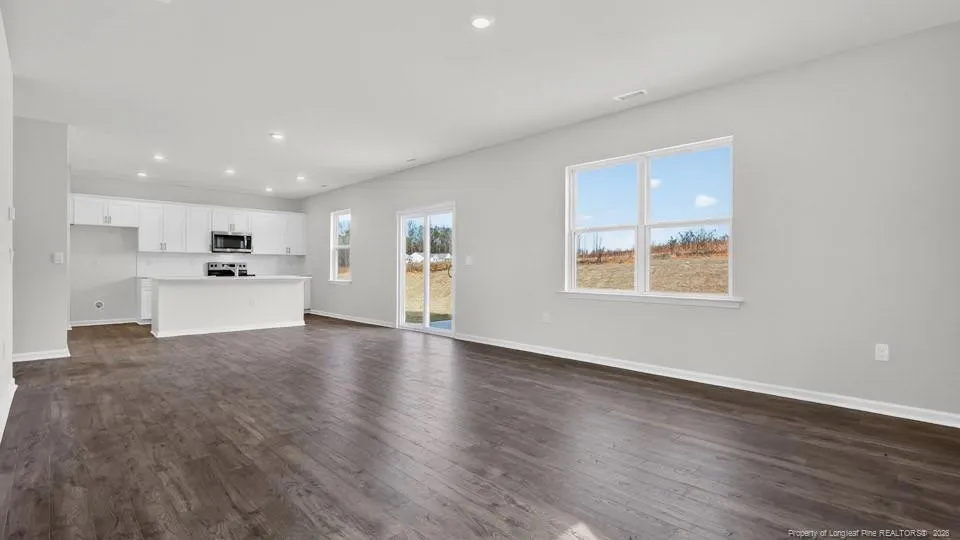 129 Discovery Way Spring Lake, NC 28390