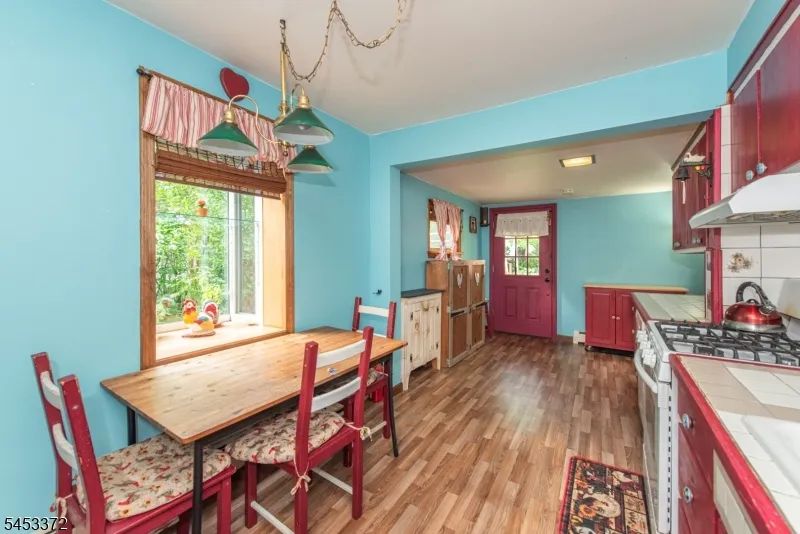 41 Dacotah Ave Parsippany-Troy Hills, NJ 07034