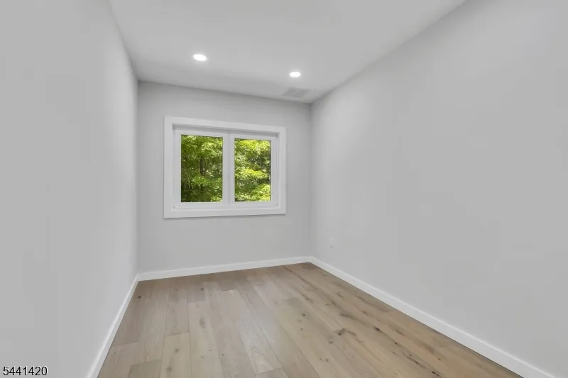68 North Rd Boonton, NJ 07005